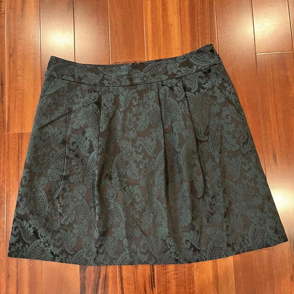 Halogen Green Skirt Floral Pattern Pleated A Line Holiday Formal Size Petite 12 - Picture 1 of 10
